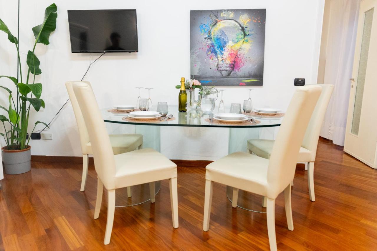 Appartamento Sweet House Corso Genova Milano Esterno foto
