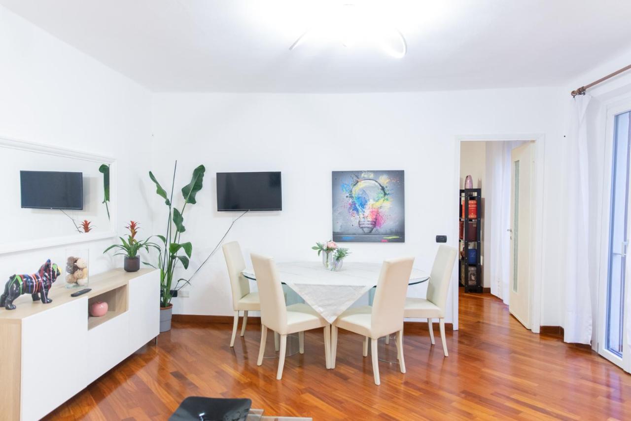 Appartamento Sweet House Corso Genova Milano Esterno foto